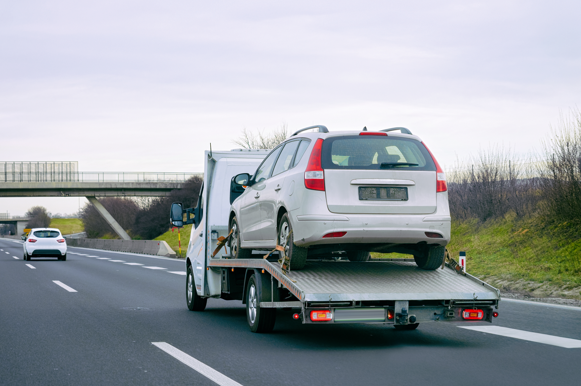flatbed tow truck